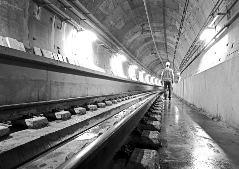 Strukton