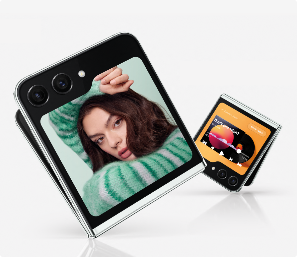 Samsung Galaxy Z Flip5 versus Samsung Galaxy Z Fold5